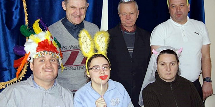 Podopieczni Środowiskowego Domu Samopomocy uczestniczyli w zabawie integracyjnej  