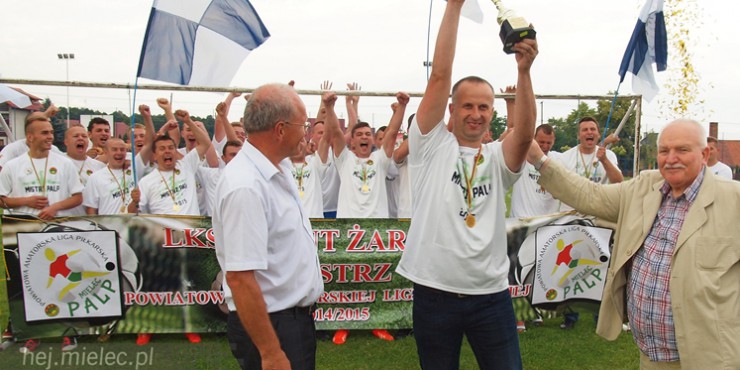 Efektowny finał PALP! Żarówka z pucharem!  [FOTO, WIDEO]