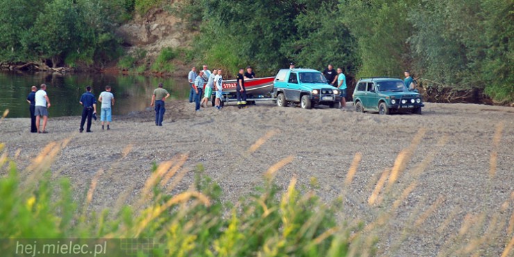 Tragedia w Tuszymie! W Wisłoce utonął 17-latek! [FOTO]