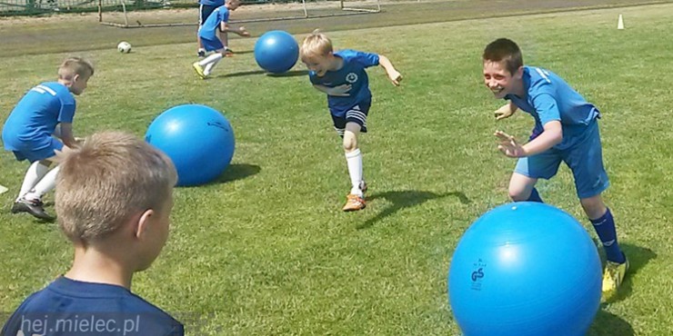 Wakacje z Akademią Piłkarską FKS Stal Mielec [FOTO]