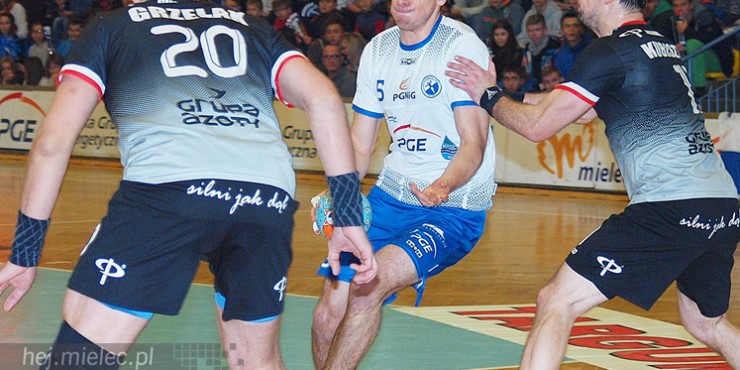 Rozbita kontuzjami PGE Stal bliska sprawienia cudu [FOTO]