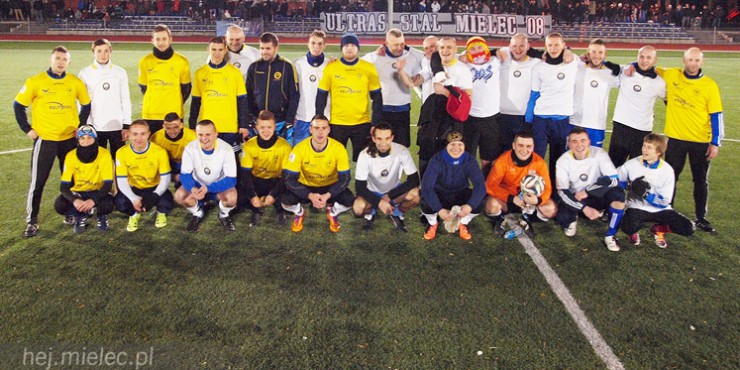 Mecz Wigilijny 2015: Kibice - Piłkarze 3:5 [FOTO]