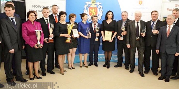 Burmistrz Radomyśla Wielkiego nagrodził przedsiębiorców [FOTO]