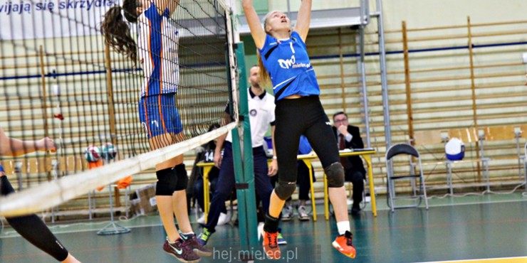 Pewna wygrana UKS Szóstki Mielec nad Radomką Radom [FOTO]