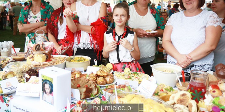 Wielkie Święto Ziemniaka z tłumem odwiedzających [FOTO]