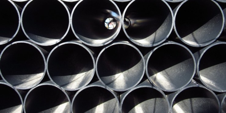 Armatura przemysłowa - rury, zawory, siłowniki