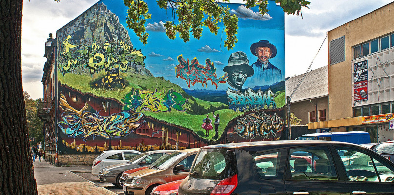 Murale z poezją na mieleckiej starówce?