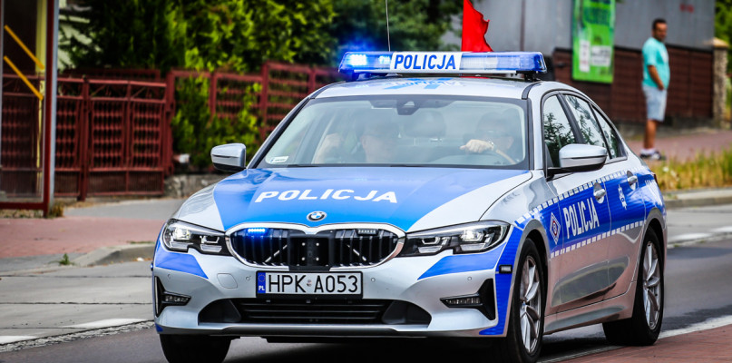 Nowy, oznakowany radiowóz marki BMW jeździ już po mieleckich drogach.