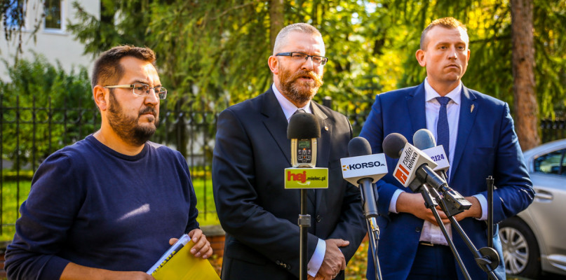 Grzegorz Braun: Chcemy skończyć ze śmierdzącą sprawą mielecką