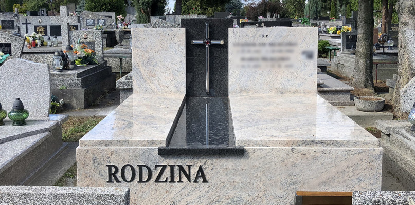 Jaki wybrać nagrobek?