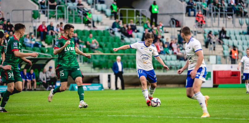 Oficjalnie: trzech piłkarzy opuszcza PGE FKS Stal Mielec