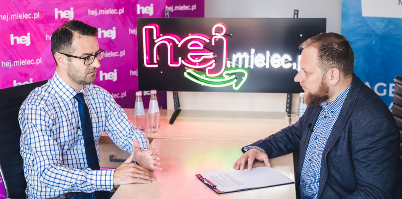 O umowie z PGE i transferach w Stali Mielec oraz o kolei z Tomaszem Porębą [WIDEO]