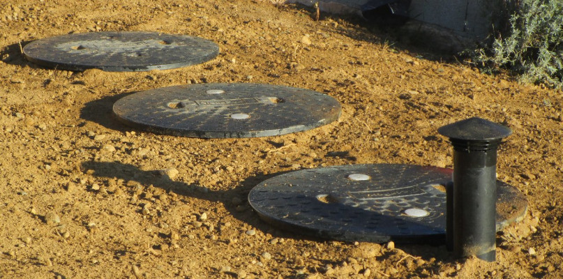 Przydomowa oczyszczalnia ścieków - Czy warto ją zbudować?