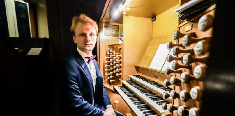 Dominik Kapinos na Mieleckim Festiwalu Muzycznym w Mielcu.