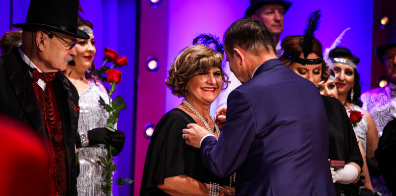 Wręczenie odznak honorowych ministra kultury.