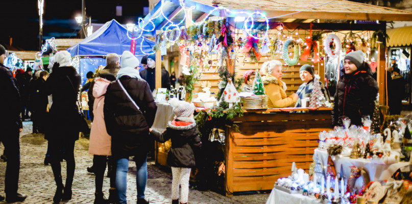 Jarmark Świąteczny na Rynku. Grudzień 2019 r.