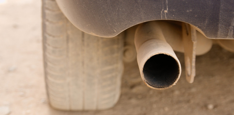 Przegłosowali koniec samochodów spalinowych! Od kiedy?