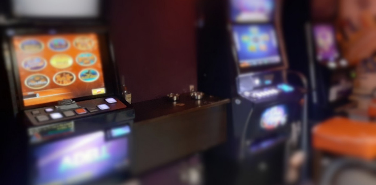 Nielegalne automaty do gier w Mielcu! KAS zabezpieczyła urządzenia