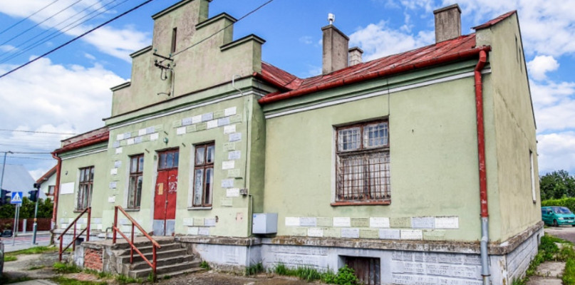 Dom Ludowy na Wojsławiu do rozbiórki. „Projektujemy nowy”