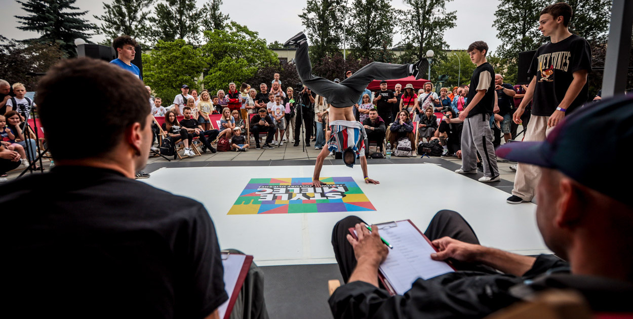 Turniej tańca breakdance w Mielcu. Fot. Kacper Strykowski / hej.mielec.pl