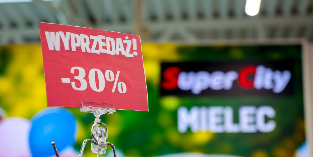 Artykuły szkolne i wyprzedaże nawet do 40% w Super City! [FOTO]