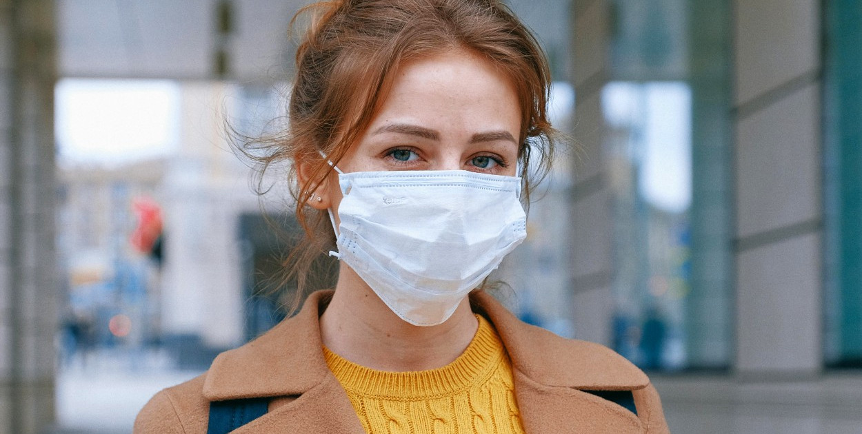 Maseczki wracają do szpitala! Jest zarządzenie