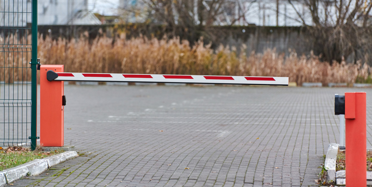 Szlabany parkingowe Wrocław – czy warto zainwestować?