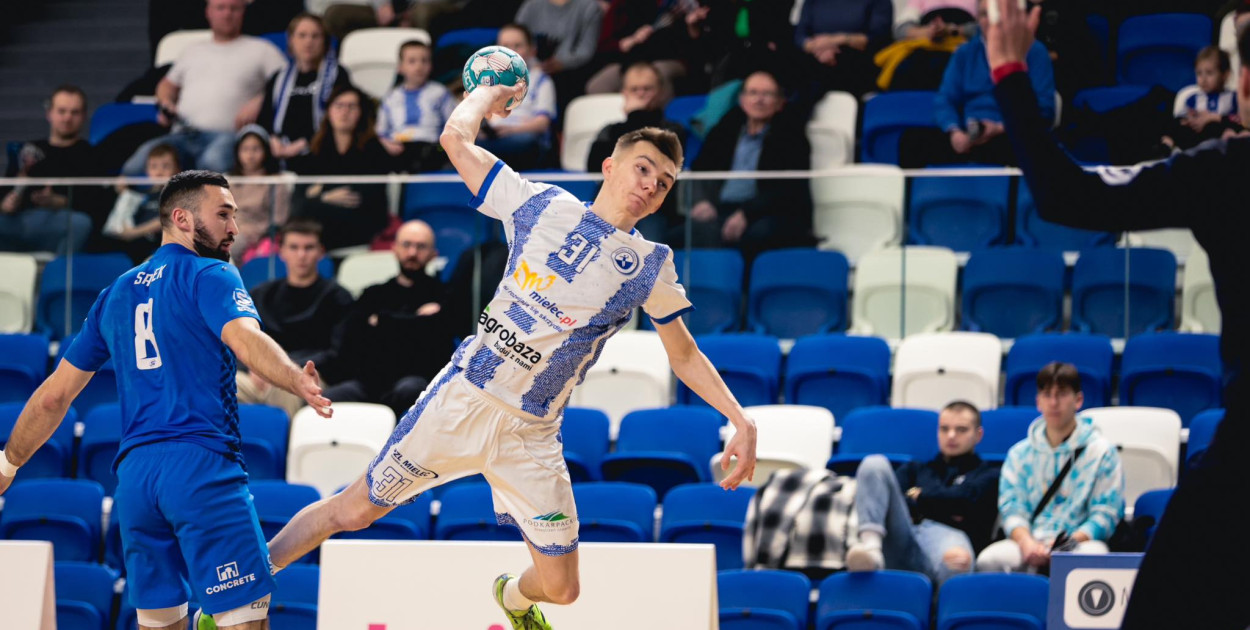 Stal Mielec - Unia Tarnów. 23 stycznia 2024. Fot. Marta Badowska dla hej.mielec.pl