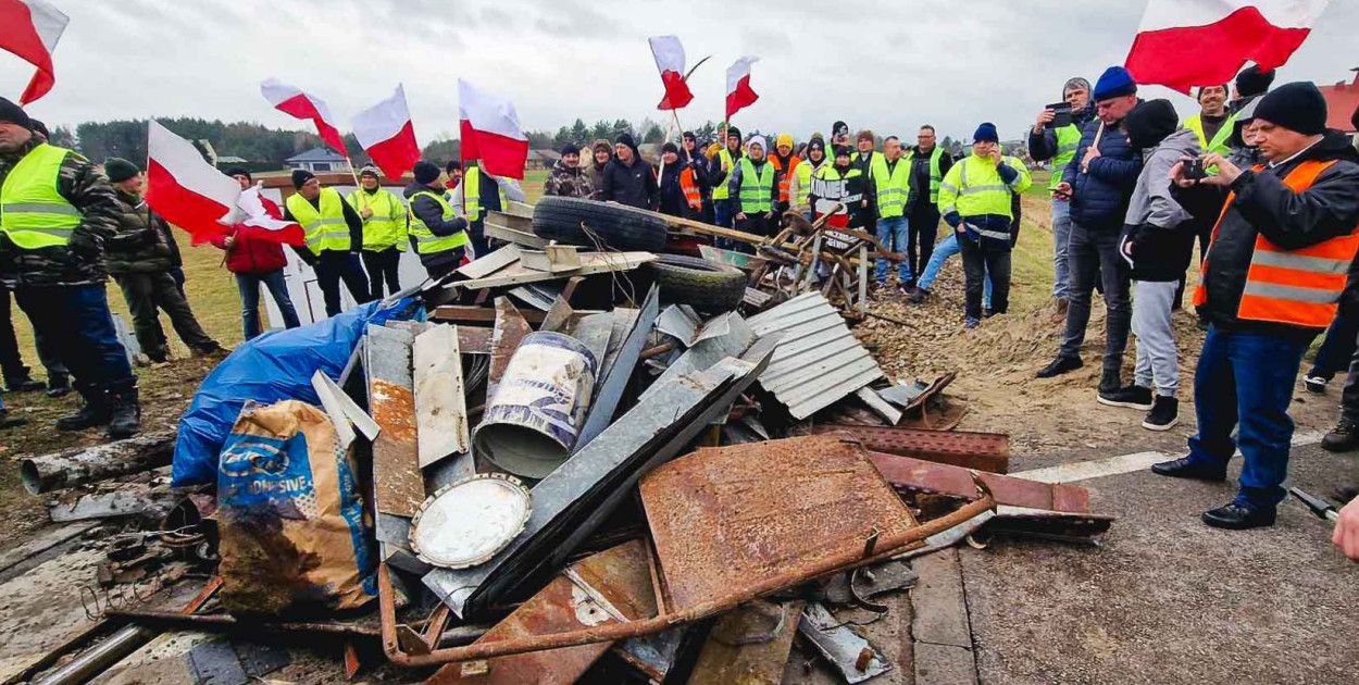 Protest rolników w Durdach - wtorek 20 lutego 2024 r., fot. hej.mielec.pl