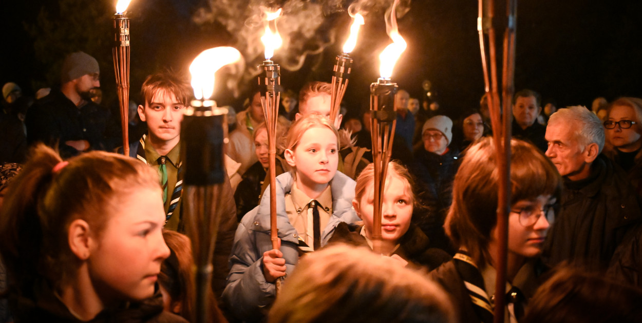 Droga krzyżowa na osiedlu Smoczka. 22 marca 2024 r. Fot. hej.mielec.pl