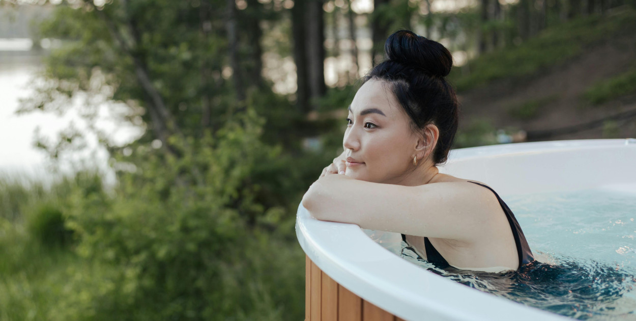 Jacuzzi ogrodowe- jak wybrać najlepsze do swojego ogrodu?