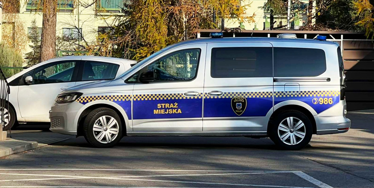 Strażnicy miejscy mają już nowy samochód