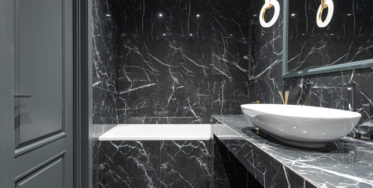 Płytki ceramiczne w 2025 - jakie wzory i kolory królować będą w aranżacjach?