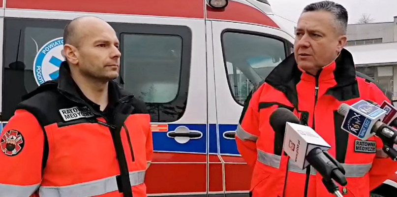 Witold Ruszel, kierownik stacji pogotowia w Dębicy i Grzegorz Gałuszka, dyrektor mieleckiego pogotowia ratunkowego.