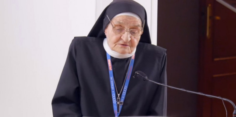 Siostra Michaela Pawlik mówiła o tym, dlaczego joga to zło. Fot. screen FB