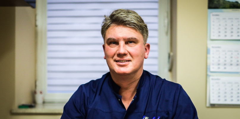 Dr n. med. Piotr Gembal, ordynator Oddziału Chirurgii Naczyniowej.