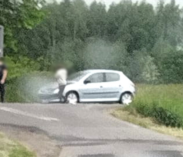 Zderzenie trzech samochodów na drodze Mielec - Dębica-69746