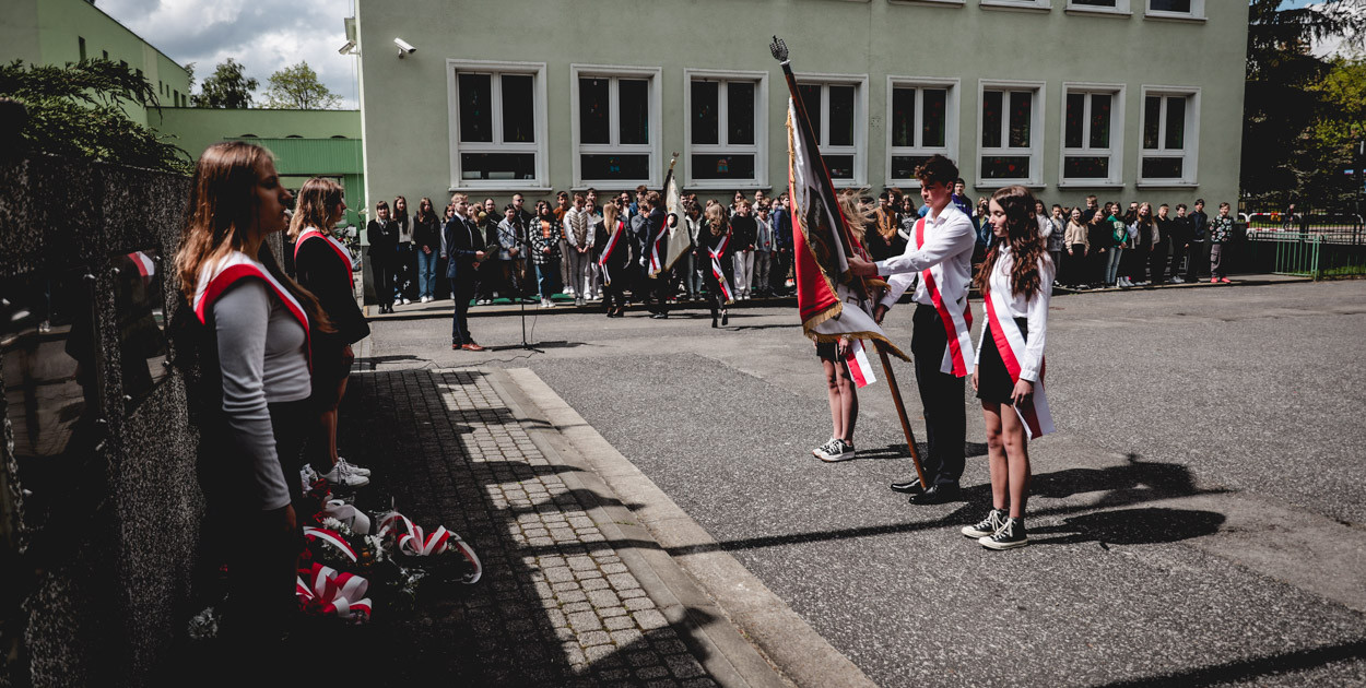 Uroczystość upamiętniająca 78. rocznicę zakończenia II wojny światowej. Fot. Kacper Strykowski / hej.mielec.pl