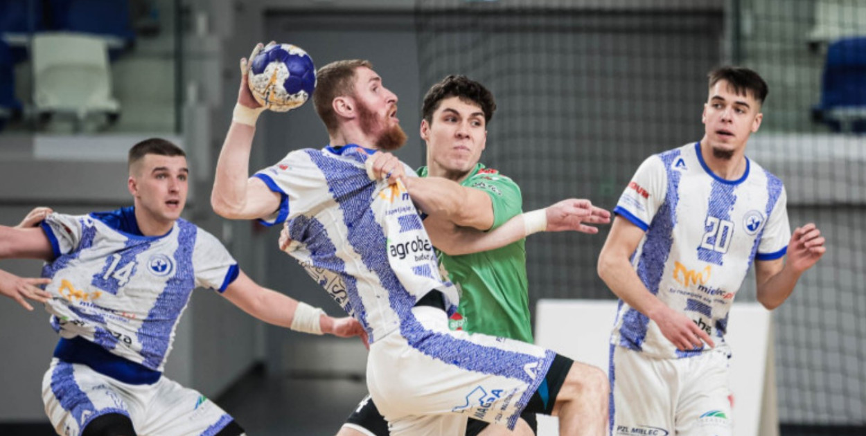 Handball Stal Mielec wraca na zwycięską ścieżkę. Teraz ostatni mecz