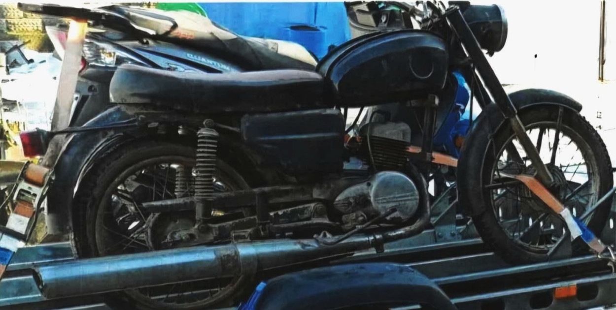 Skradziony motocykl.