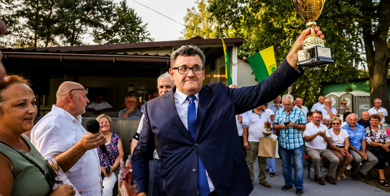 Kazimierz Wójcik, prezes ROD Poręby podczas jubileuszu 40-lecia. Fot. Kacper Strykowski / hej.mielec.pl