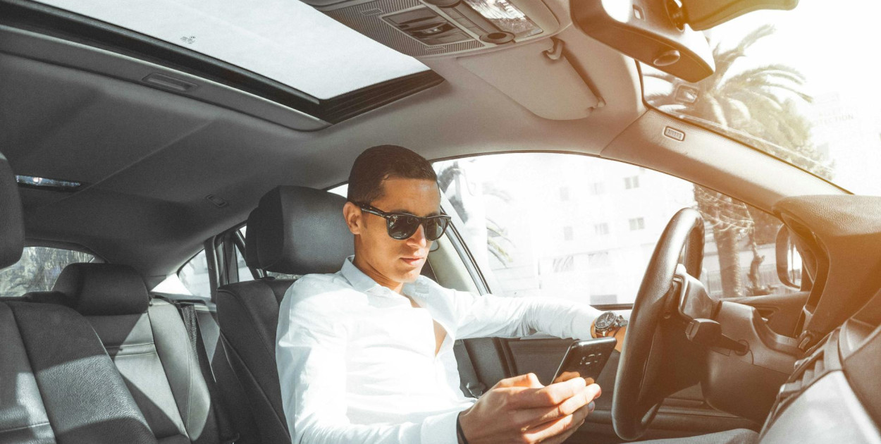 Auto z wypożyczalni - na co zwrócić uwagę przy rezerwacji i odbiorze