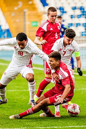 MALTA – GIBRALTAR na stadionie w Mielcu-11893