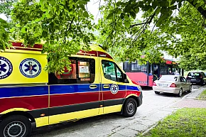 Kolizja autobusu MKS i dostawczaka-12832