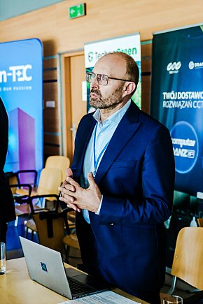 Konferencja OZE dla firm zorganizowana przez Agencję MARR-12885
