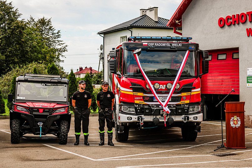 Nowy wóz OSP Radomyśl Wielki