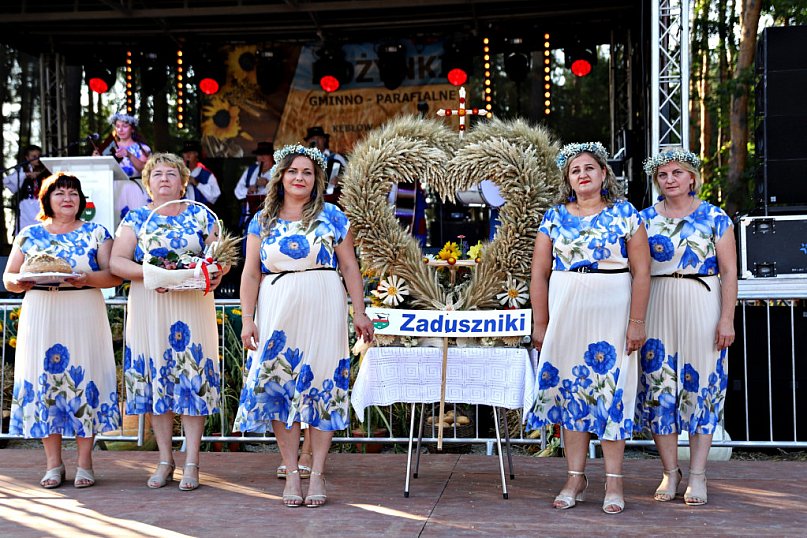 Kębłów świętuje dożynki gminy Padew Narodowa