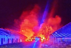 Duże straty po pożarze w Padwi Narodowej-73428
