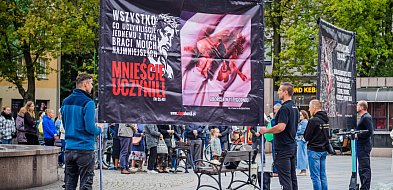 Publiczny różaniec przeciw aborcji: „Walczymy w obronie każdego dziecięcia” [FOTO]-89375