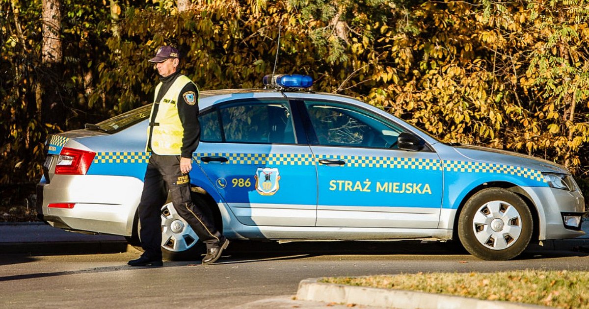 Straż Miejska w Mielcu będzie miała nowy samochód - HEJ.MIELEC.PL